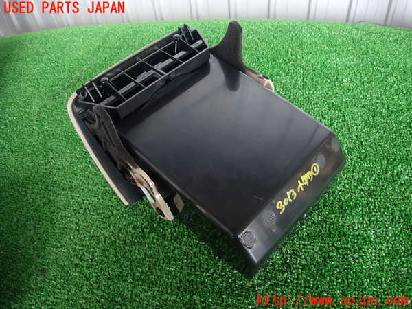 2UPJ-30137841]BMW 328i(3A20)小物入れ1 中古 F30_m0003.jpg