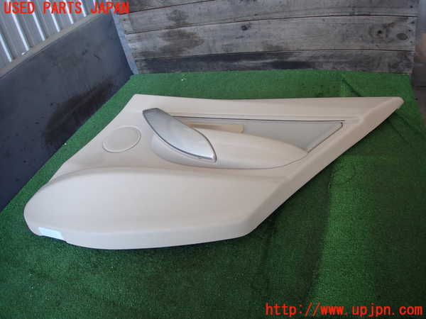 2UPJ-30131294]BMW 328i(3A20)右後ドア内張り 中古 F30_m0002.jpg