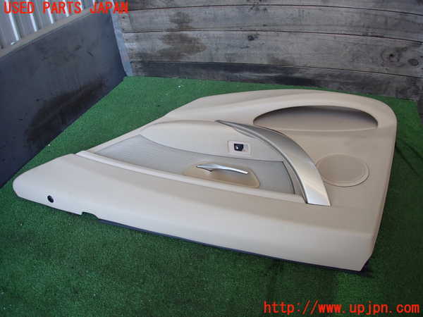 2UPJ-30131294]BMW 328i(3A20)右後ドア内張り 中古 F30_m0003.jpg
