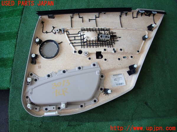 2UPJ-30131324]BMW 328i(3A20)左後ドア内張り 中古 F30_m0004.jpg