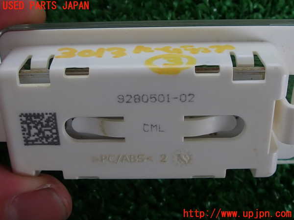 2UPJ-30136413]BMW 328i(3A20)ルームランプ3 (真中 ラゲッジ) 中古 F30_m0004.jpg
