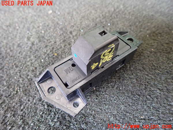 1UPJ-30146307]キャデラック・SRX クロスオーバー(T166C)スイッチ2(パーキングソナー) 中古_m0002.jpg