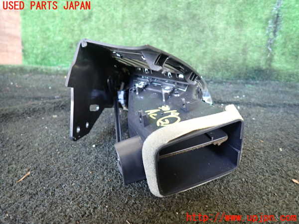 1UPJ-30147527]キャデラック・SRX クロスオーバー(T166C)エアコン吹き出し口2 中古_m0002.jpg