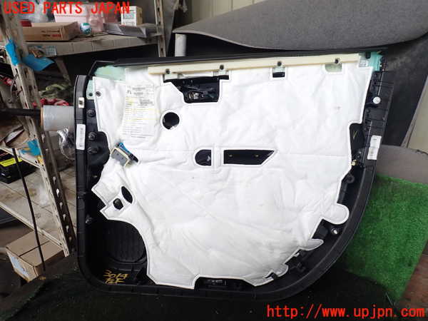 1UPJ-30141264]キャデラック・SRX クロスオーバー(T166C)左前ドア内張り 中古_m0004.jpg