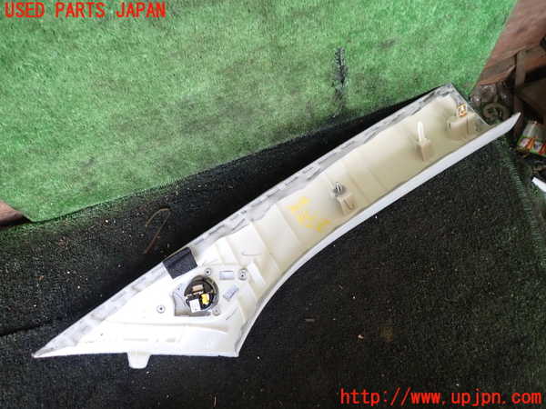 1UPJ-30147660]キャデラック・SRX クロスオーバー(T166C)左フロントピラートリム 中古_m0002.jpg