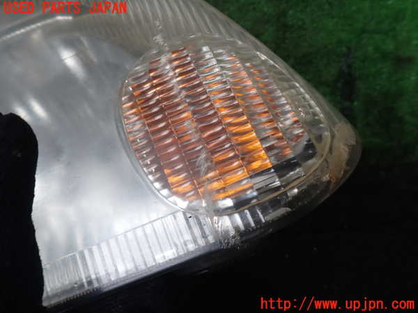 1UPJ-30151130]ハイエースワゴン100系(KZH100G)右ヘッドライト ハロゲン ジャンク_m0002.jpg
