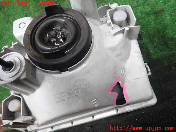1UPJ-30151130]ハイエースワゴン100系(KZH100G)右ヘッドライト ハロゲン ジャンク_m0003.jpg