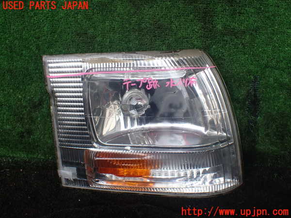 1UPJ-30151150]ハイエースワゴン100系(KZH100G)右コーナーランプ 中古_m0001.jpg