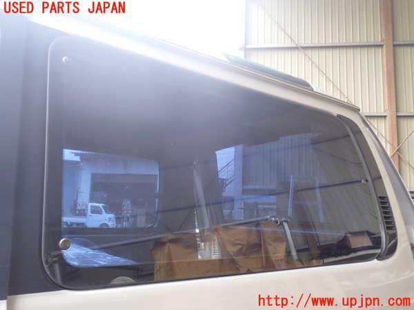 1UPJ-30151382]ハイエースワゴン100系(KZH100G)左クォーターガラス 中古 ASAHI M214_m0001.jpg
