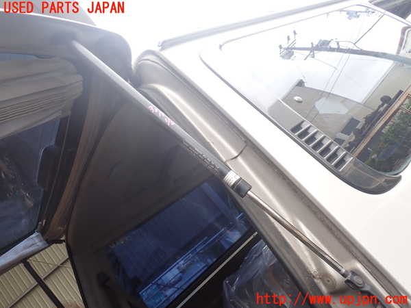 1UPJ-30151584]ハイエースワゴン100系(KZH100G)リアゲートダンパー 中古_m0001.jpg