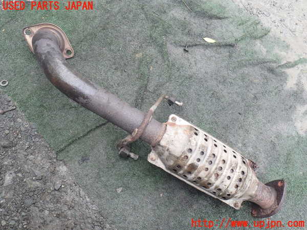 1UPJ-30152661]ハイエースワゴン100系(KZH100G)触媒1 中古_m0004.jpg