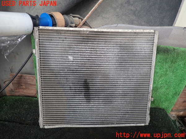 1UPJ-30156031]ハイエースワゴン100系(KZH100G)エアコンコンデンサー1 中古_m0002.jpg