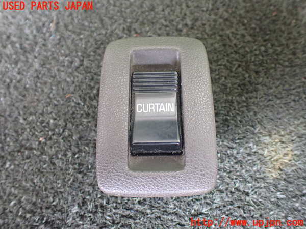 1UPJ-30156308]ハイエースワゴン100系(KZH100G)スイッチ3(カーテン) 中古_m0001.jpg