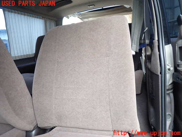 1UPJ-30157175]ハイエースワゴン100系(KZH100G)左2列目シート 中古_m0002.jpg