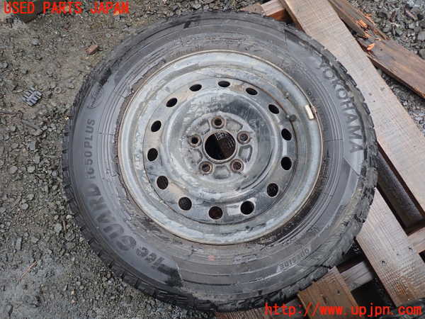 1UPJ-30159028]ハイエースワゴン100系(KZH100G)タイヤ　ホイール　1本③ 205/70R15 中古_m0001.jpg