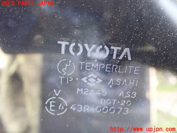 1UPJ-30161382]ハイラックスサーフ N130系 4ドア(KZN130W)左クォーターガラス 中古 ASAHI M2A45 43R-00073_m0003.jpg
