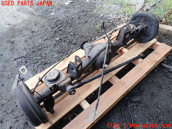 1UPJ-30164400]ハイラックスサーフ N130系 4ドア(KZN130W)リアデフホーシング 中古_m0001.jpg