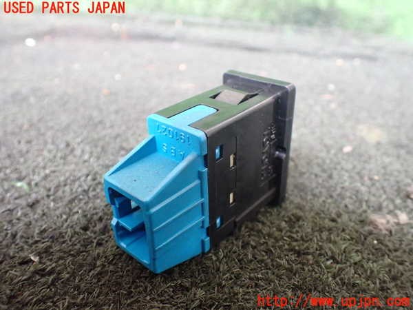 1UPJ-30166307]ハイラックスサーフ N130系 4ドア(KZN130W)スイッチ2(IDLEUP) 中古_m0002.jpg