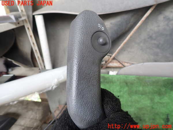 1UPJ-30167555]ハイラックスサーフ N130系 4ドア(KZN130W)ATシフトレバー 中古_m0003.jpg