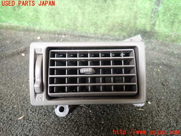 1UPJ-30167527]ハイラックスサーフ N130系 4ドア(KZN130W)エアコン吹き出し口2 中古_m0001.jpg