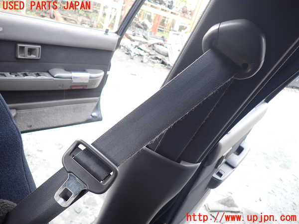 1UPJ-30167045]ハイラックスサーフ N130系 4ドア(KZN130W)運転席シートベルト 中古_m0001.jpg