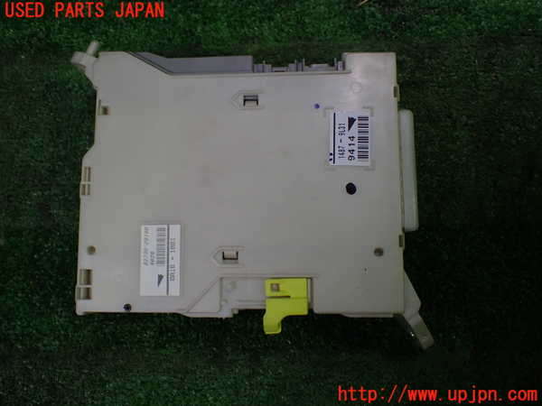 1UPJ-30176741]エスティマ(ACR50W)ヒューズボックス1 中古_m0001.jpg