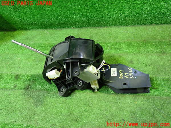 1UPJ-30177555]エスティマ(ACR50W)ATシフトレバー 中古_m0001.jpg
