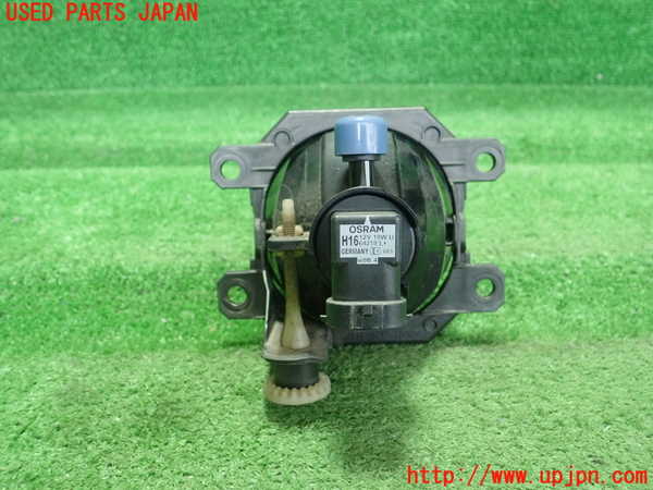5UPJ-30181180]スバル・XV(GT7)右フォグ 中古_m0002.jpg