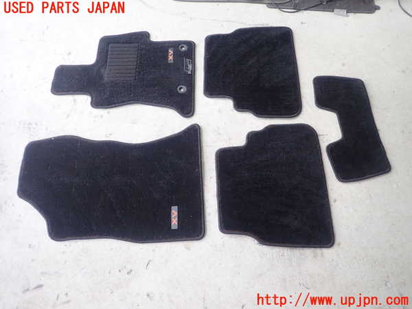 1UPJ-30187800]スバル・XV(GT7)フロアマット 中古_m0002.jpg