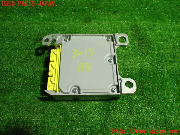 1UPJ-30196145]ハリアー ハイブリッド(AXUH80)エアバッグコンピューター 中古_m0003.jpg