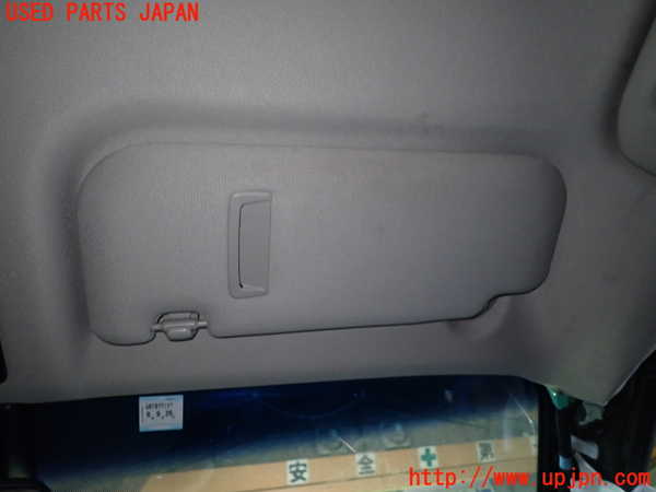 5UPJ-30197625]ハリアー ハイブリッド(AXUH80)室内サンバイザー右側 中古_m0001.jpg