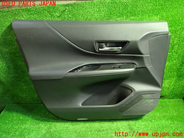 1UPJ-30191264]ハリアー ハイブリッド(AXUH80)左前ドア内張り 中古_m0001.jpg