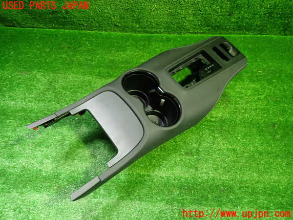 1UPJ-30197691]ハリアー ハイブリッド(AXUH80)内装トリム類1 中古_m0001.jpg