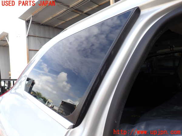 2UPJ-30201380]ボルボ・XC60(DB4204TXC)右クォーターガラス (43R-0010236) 中古_m0002.jpg