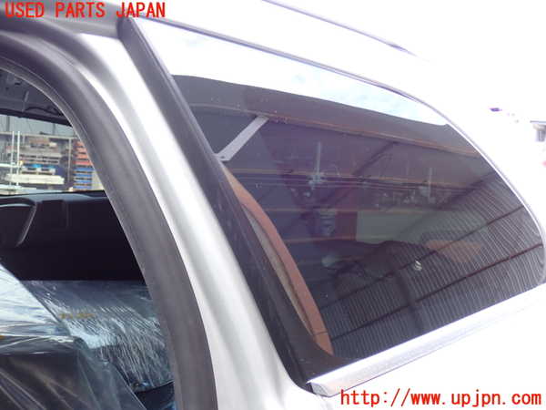 2UPJ-30201382]ボルボ・XC60(DB4204TXC)左クォーターガラス (43R-0010236) 中古_m0003.jpg