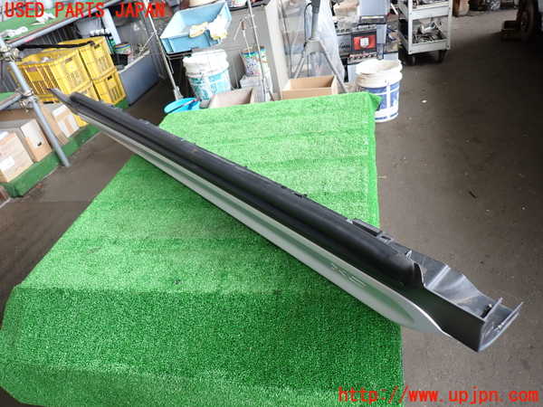 2UPJ-30201392]ボルボ・XC60(DB4204TXC)左サイドステップ 中古_m0004.jpg