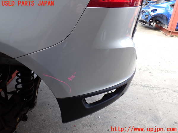 2UPJ-30201610]ボルボ・XC60(DB4204TXC)リアバンパー 中古_m0004.jpg