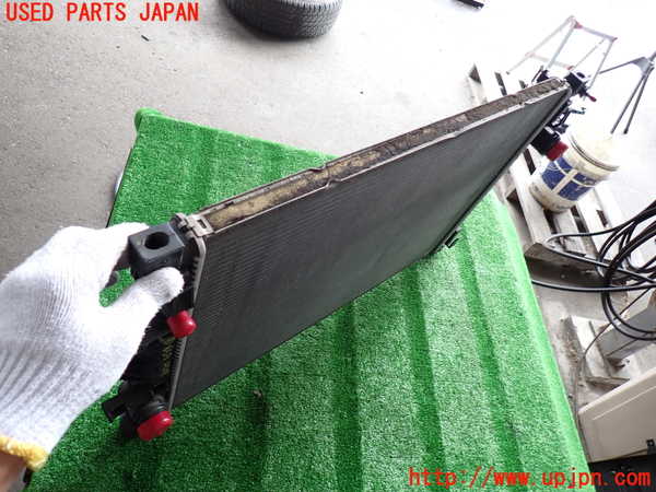 2UPJ-30202321]ボルボ・XC60(DB4204TXC)ラジエーター1 中古_m0002.jpg