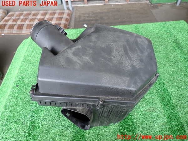 2UPJ-30202560]ボルボ・XC60(DB4204TXC)エアクリーナーボックス 中古_m0001.jpg
