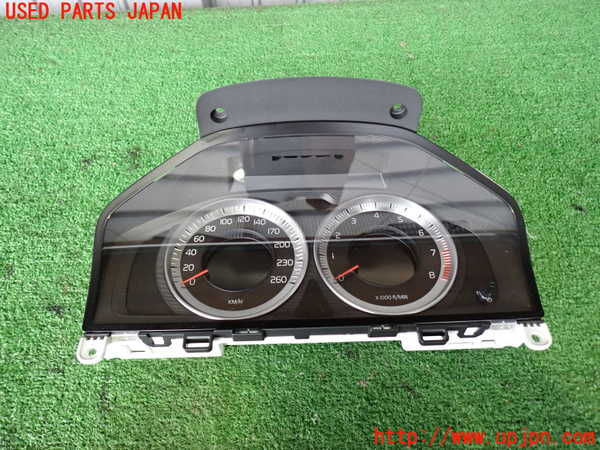 2UPJ-30206170]ボルボ・XC60(DB4204TXC)スピードメーター 中古_m0001.jpg