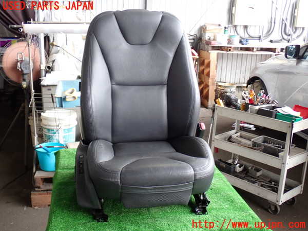 2UPJ-30207035]ボルボ・XC60(DB4204TXC)運転席シート 中古_m0001.jpg
