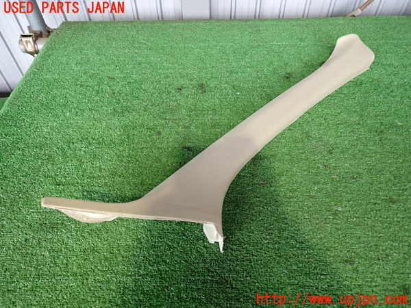 2UPJ-30207655]ボルボ・XC60(DB4204TXC)右フロントピラートリム 中古_m0001.jpg