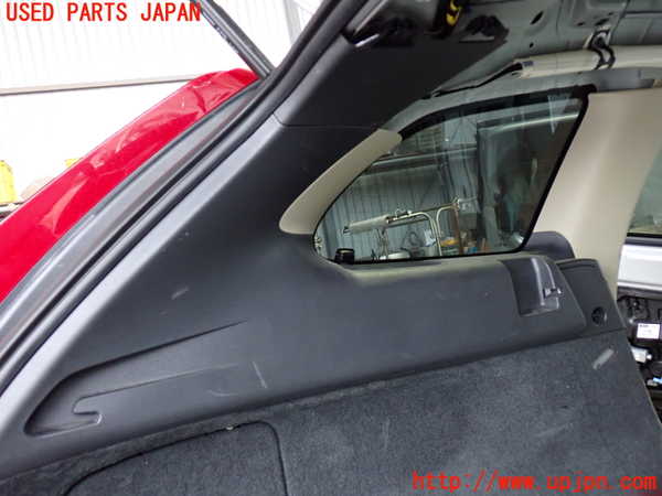 2UPJ-30207680]ボルボ・XC60(DB4204TXC)左リアピラートリム 中古_m0002.jpg