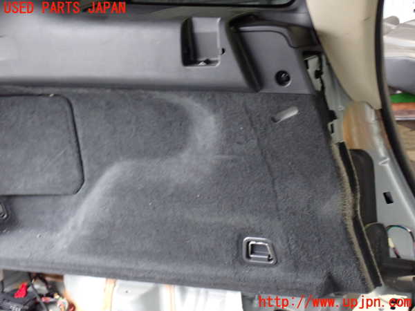2UPJ-30207680]ボルボ・XC60(DB4204TXC)左リアピラートリム 中古_m0003.jpg