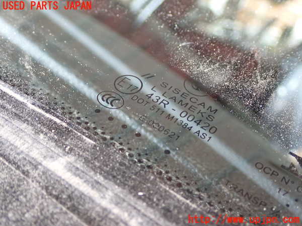 5UPJ-30211195]BMW 118i F20(1R15)フロントガラス M1384 中古_m0003.jpg