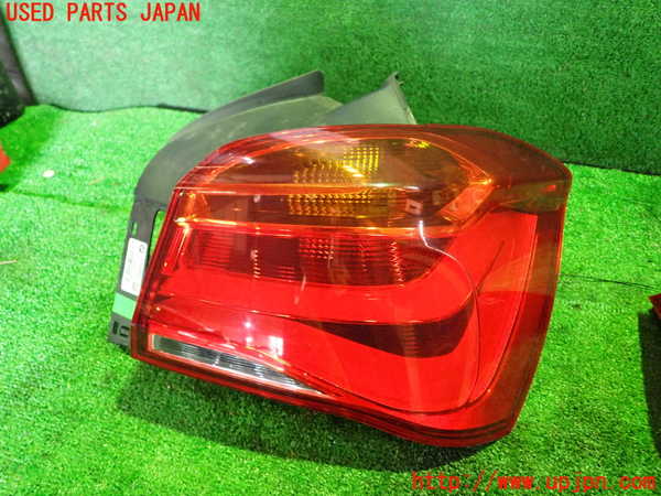 5UPJ-30211530]BMW 118i F20(1R15)右テールランプ 中古_m0001.jpg