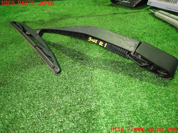 1UPJ-30211661]BMW 118i F20(1R15)リアワイパーアーム1 中古_m0002.jpg