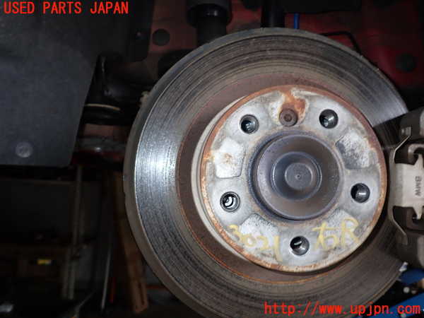 5UPJ-30214300]BMW 118i F20(1R15)右リアナックルハブ 中古_m0001.jpg