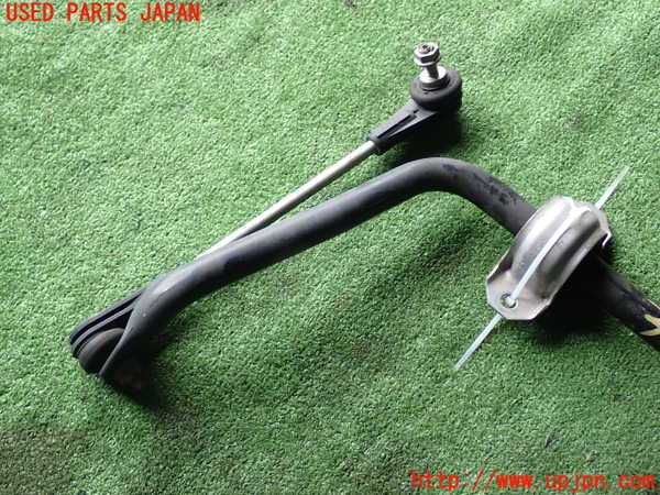 1UPJ-30215440]BMW 118i F20(1R15)フロントスタビライザー 中古_m0003.jpg