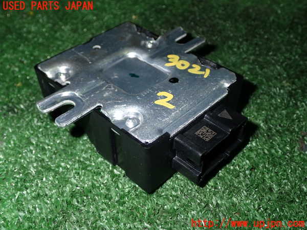 1UPJ-30216147]BMW 118i F20(1R15)コンピューター2 (2227172-00) 中古_m0003.jpg
